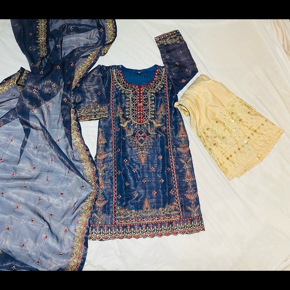 Sold - Picture 5 of 11